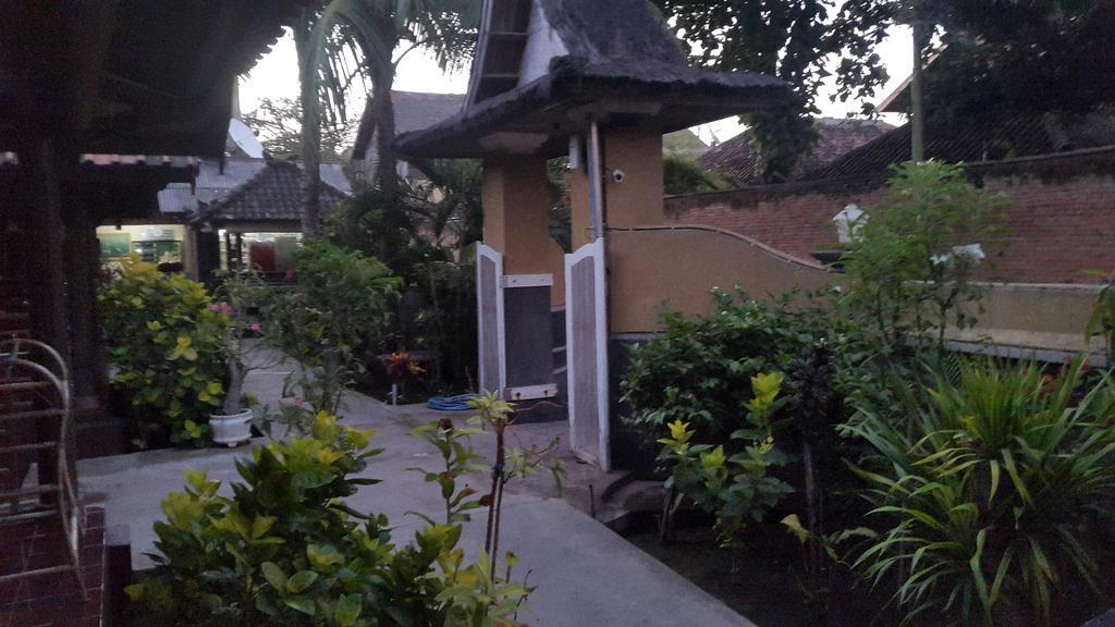 Trawangan Cottages Gili Trawangan Luaran gambar